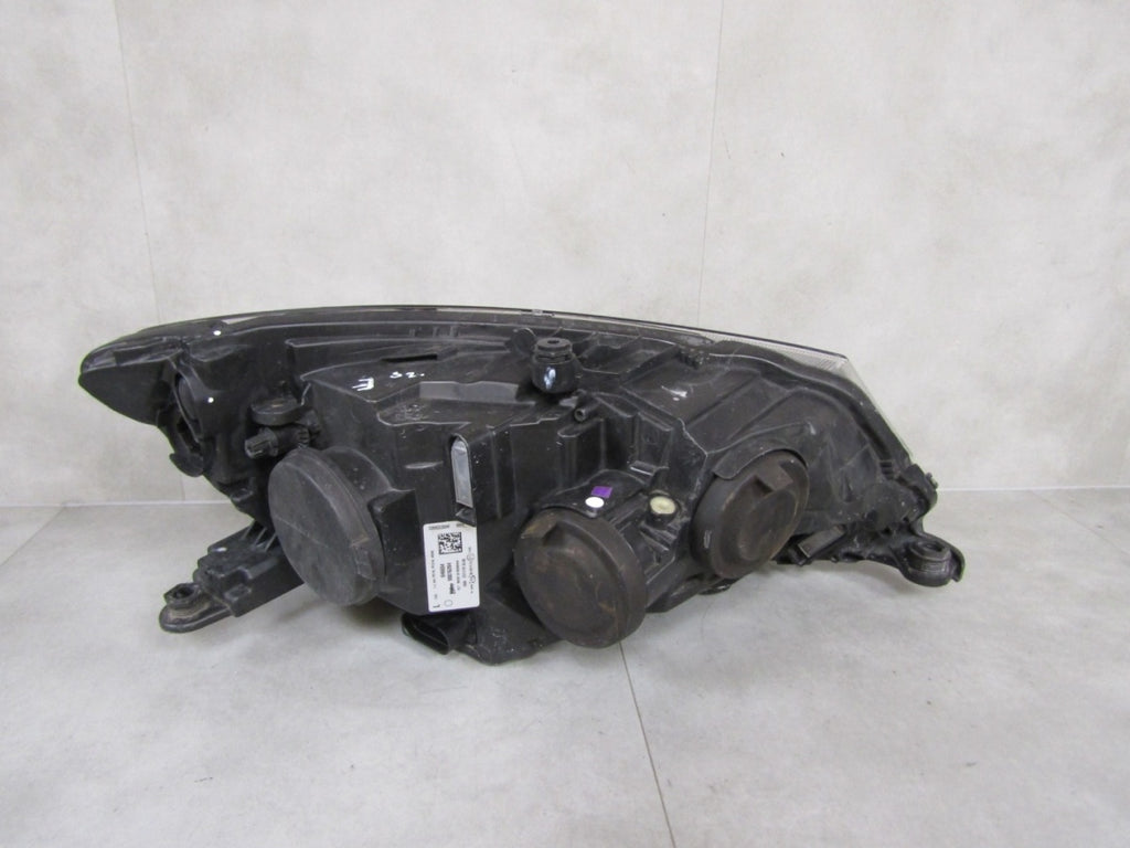 Prednji far SKODA FABIA 3 III 14-18 halogen LH VALEO 90076294