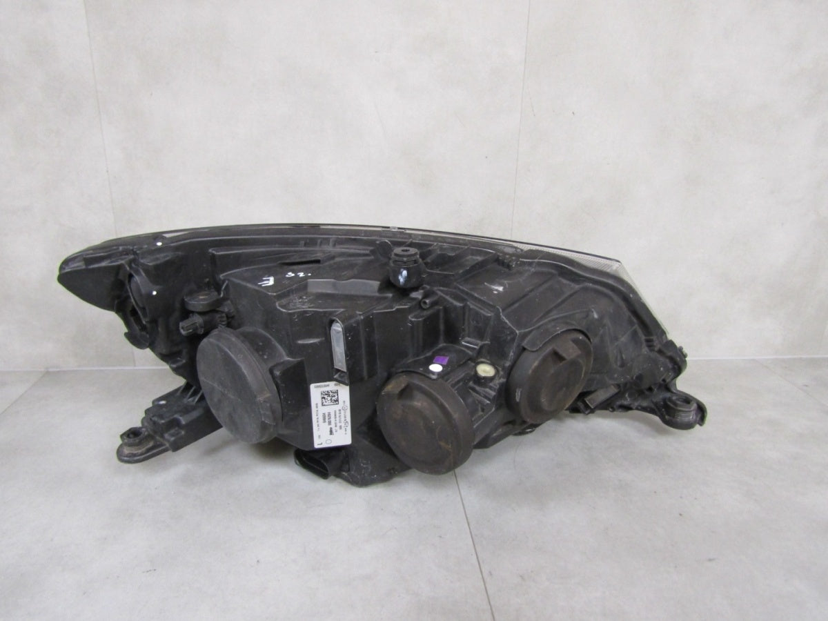 Prednji far SKODA FABIA 3 III 14-18 halogen LH VALEO 90076294