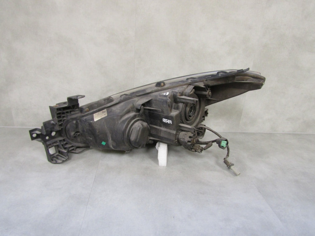 Prednji far MAZDA 3 III BM sa sočivom halogen RH 13-16 BHR 151030