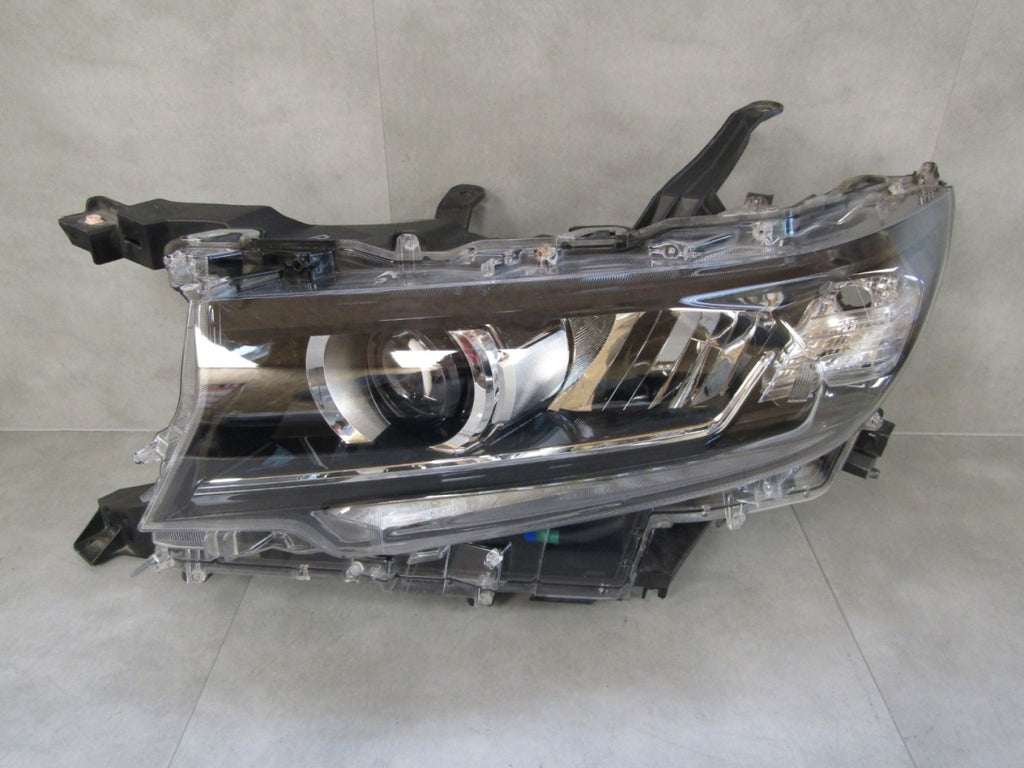 Prednji far TOYOTA LAND CRUISER J150 LIFT LED 18-22 LH lijevi