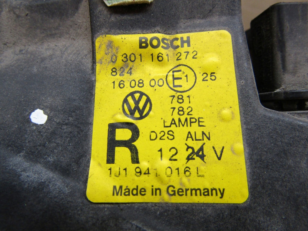 Prednji far VW Golf 4 IV xenon 97-06 RH 1J1941016L
