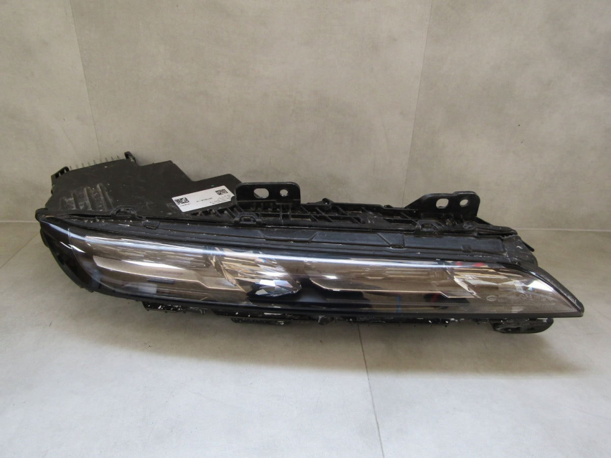 Prednji far BMW 7 G70 LED DRL SVAROWSKI RH 22- 9879936