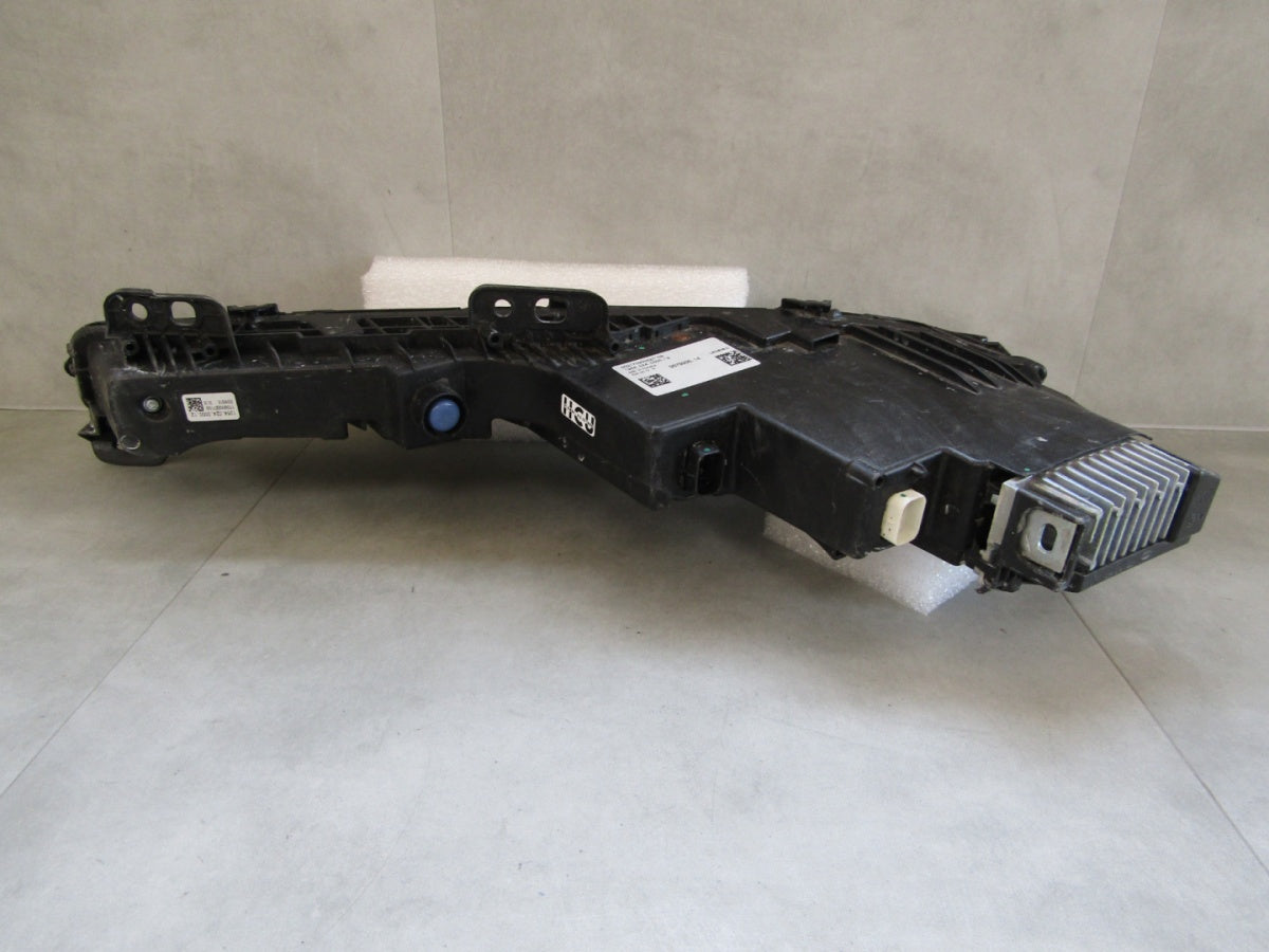 Prednji far BMW 7 G70 LED DRL SVAROWSKI RH 22- 9879936