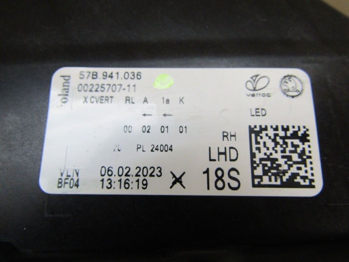 Prednji far Skoda Karoq LIFT 57B FULL LED 21- RH desni 57B941036