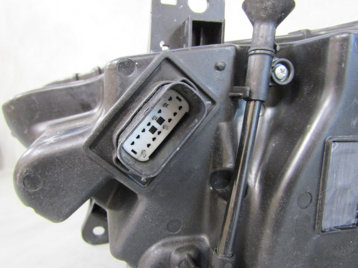 Prednji far FORD MUSTANG 6 VI FULL LED LIFT 17-23 RH desni