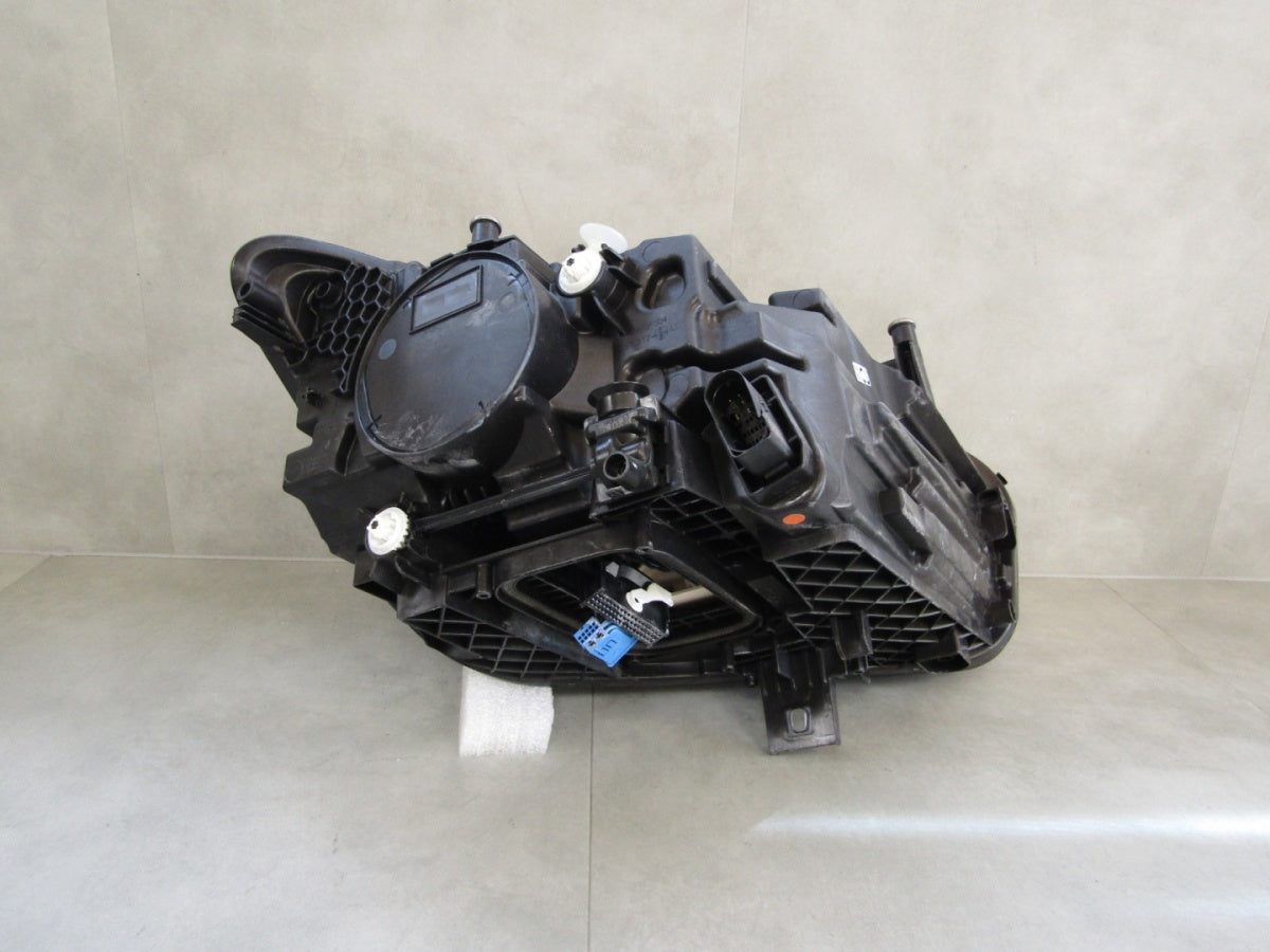 Prednji far Mercedes B klasa 247 LIFT FULL LED MULTIBEAM 23- LH A2479061304