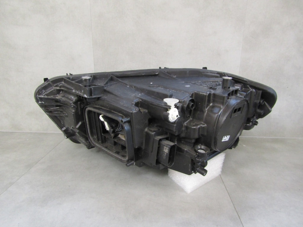 Prednji far Mercedes A klasa W177 MULTIBEAM 18-22- RH