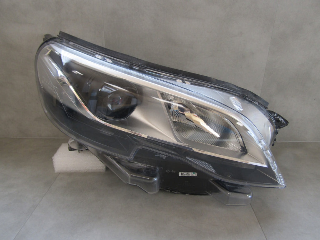 Prednji far Peugeot Expert 3 III xenon nezakretni 16-23 RH 9808235780