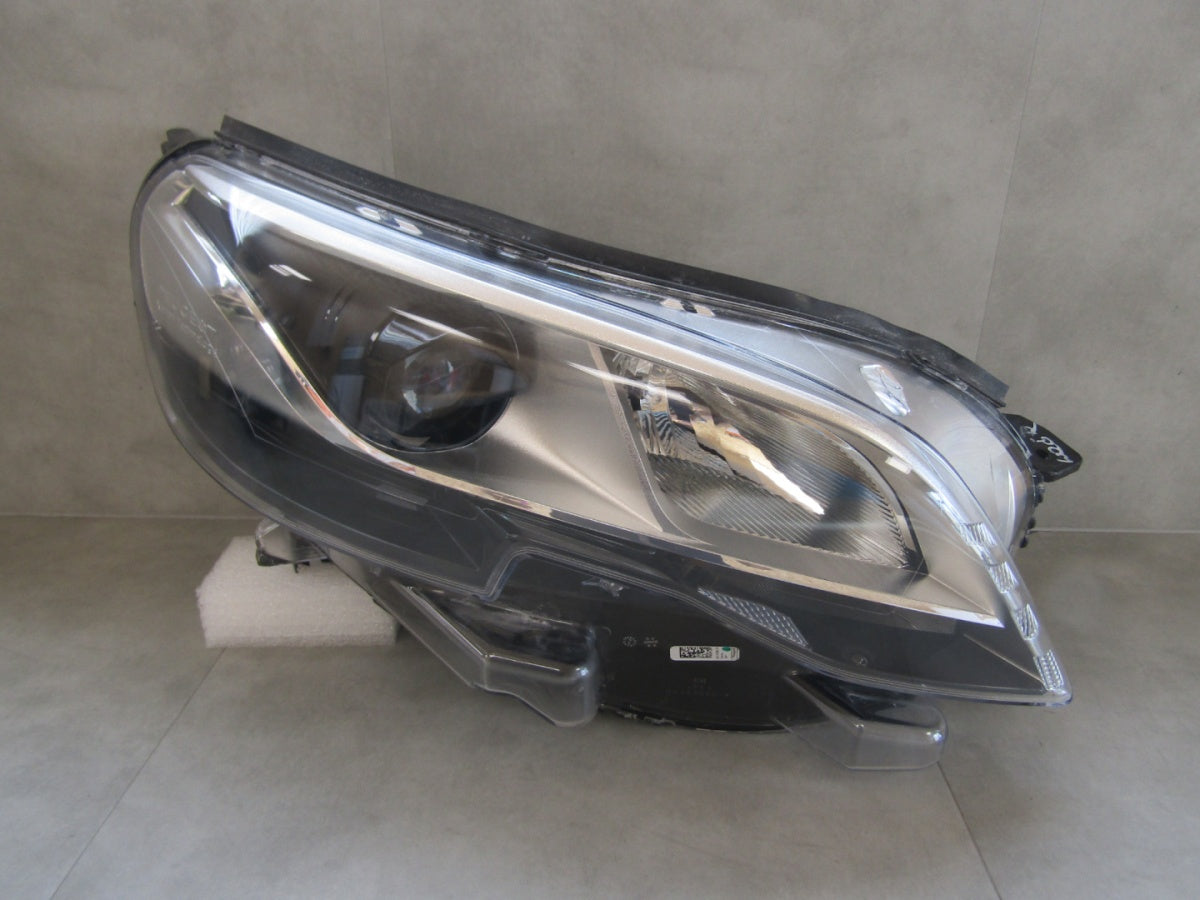 Prednji far Peugeot Expert 3 III xenon nezakretni 16-23 RH 9808235780