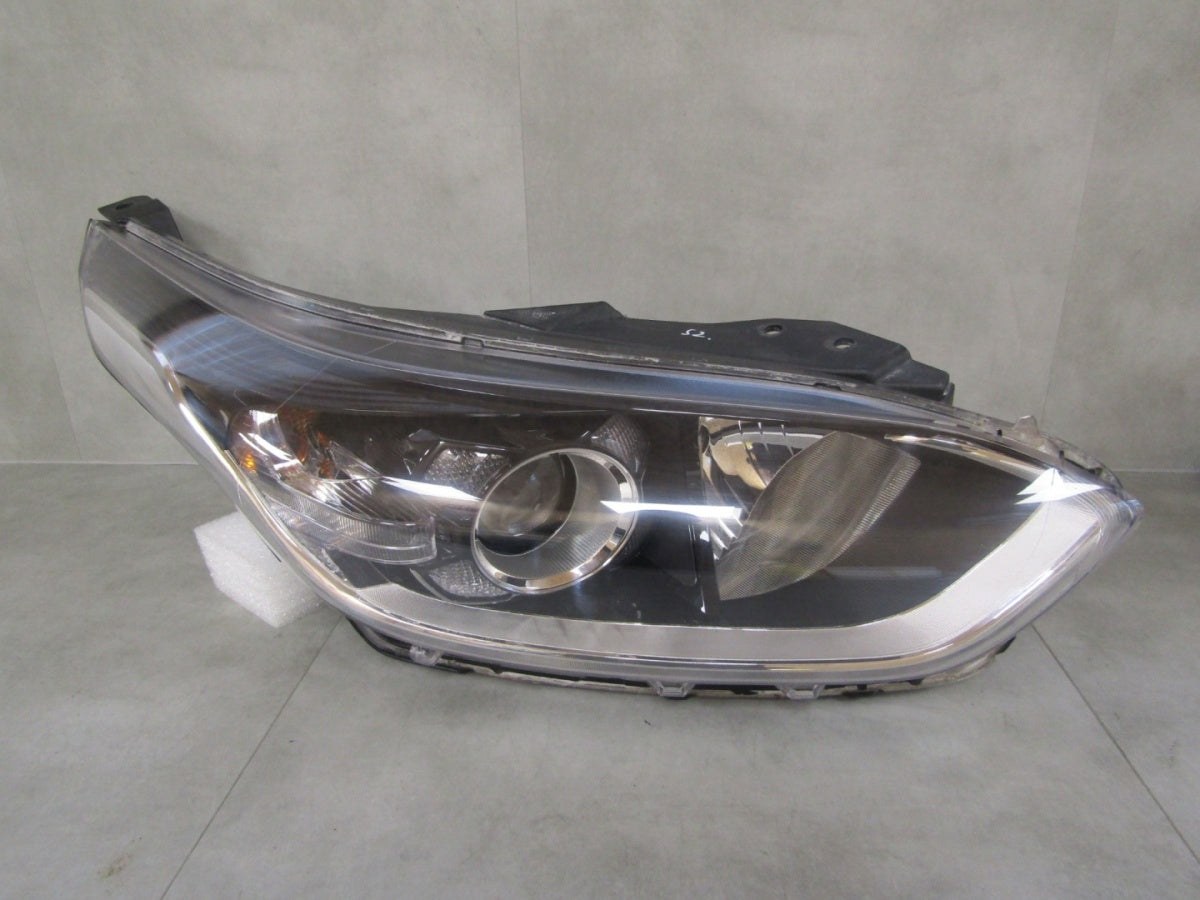 Prednji far Kia Ceed 3 III halogen sa sočivom 18-21 RH desni 92102J7050