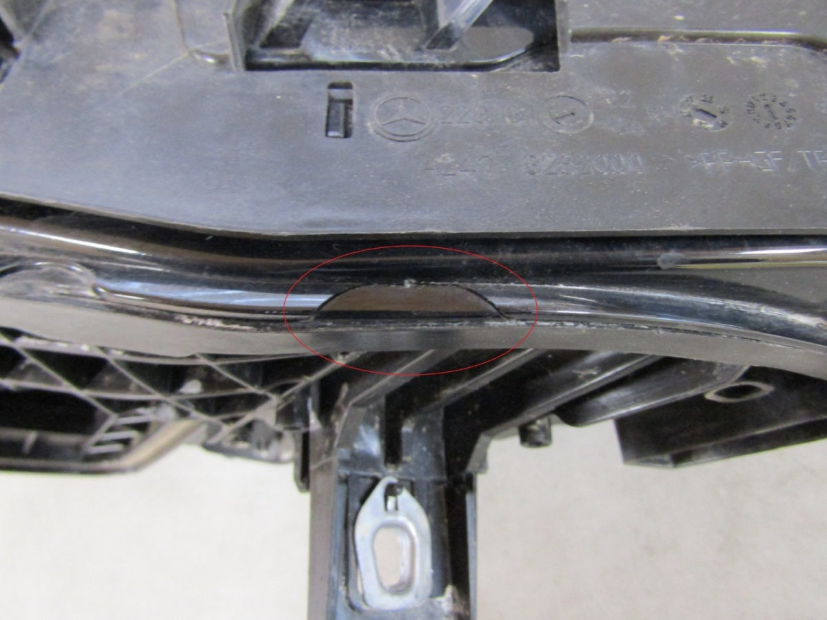 Prednji far Mercedes GLA W247 MULTIBEAM 20-23 RH desni A2479065006