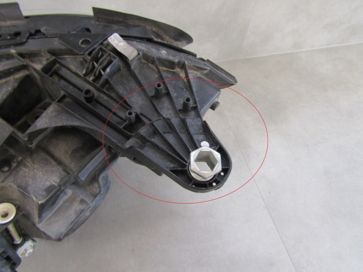 Prednji far MERCEDES W213 FULL LED MULTIBEAM NIEBIESKI HYBRID 16-20 RH A2139064804