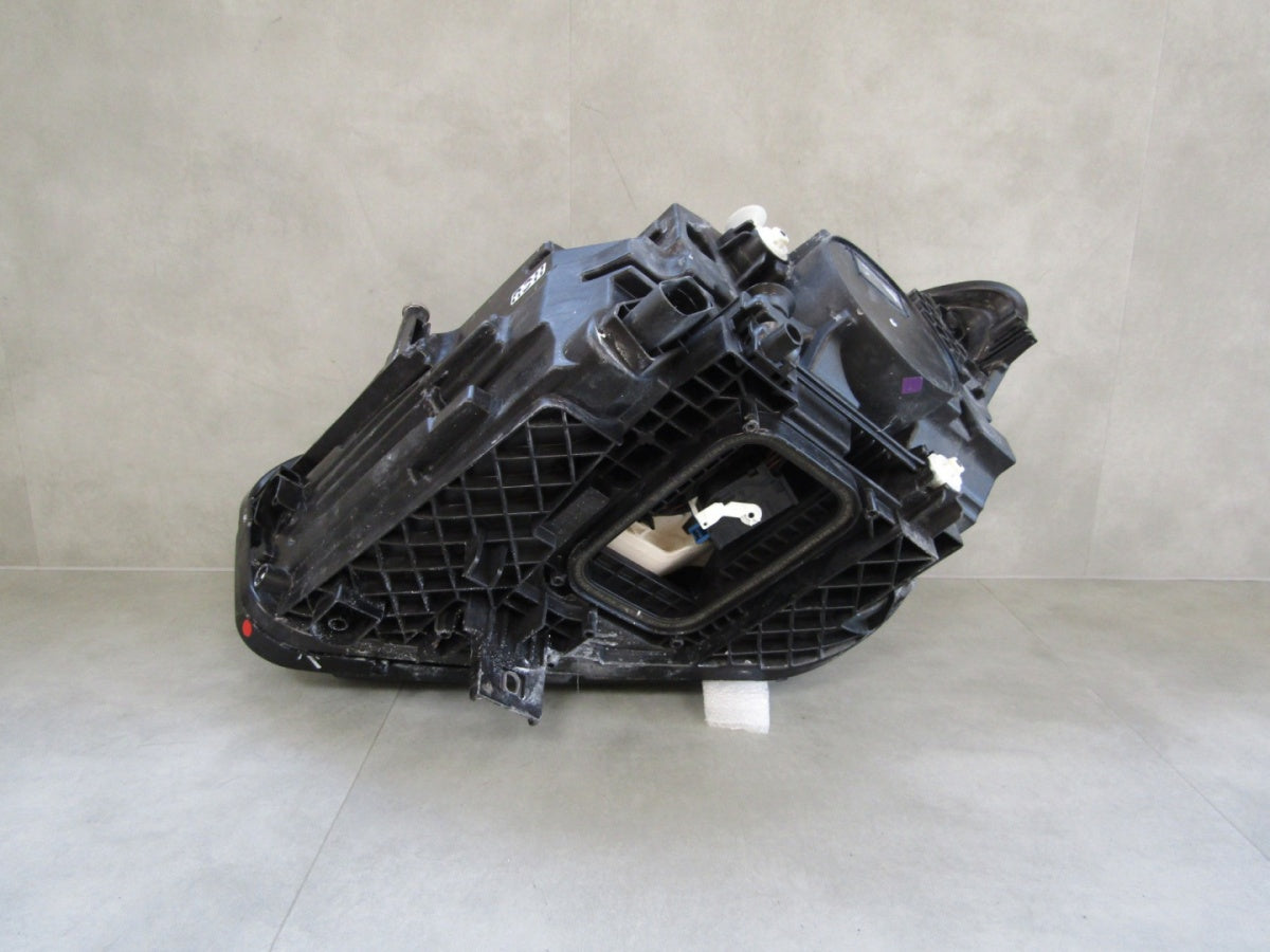 Prednji far MERCEDES B klasa W247 LIFT MULTIBEAM 23- RH A2479061404