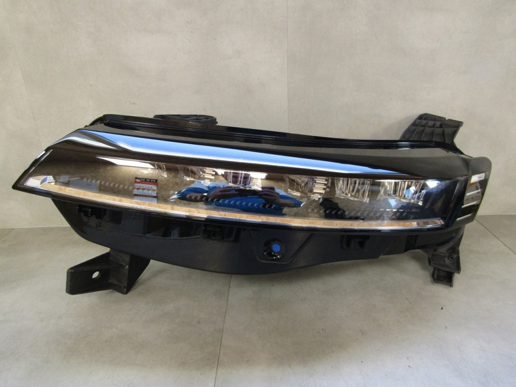 Prednji far RENAULT MEGANE V 5 ETECH E-TECH FULL LED PURE VISION LH lijevi 260606256R