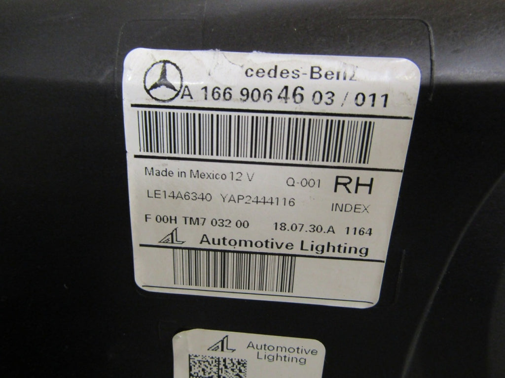 Prednji far Mercedes GLS 166 FULL LED ILS RH 15-19 A1669064603