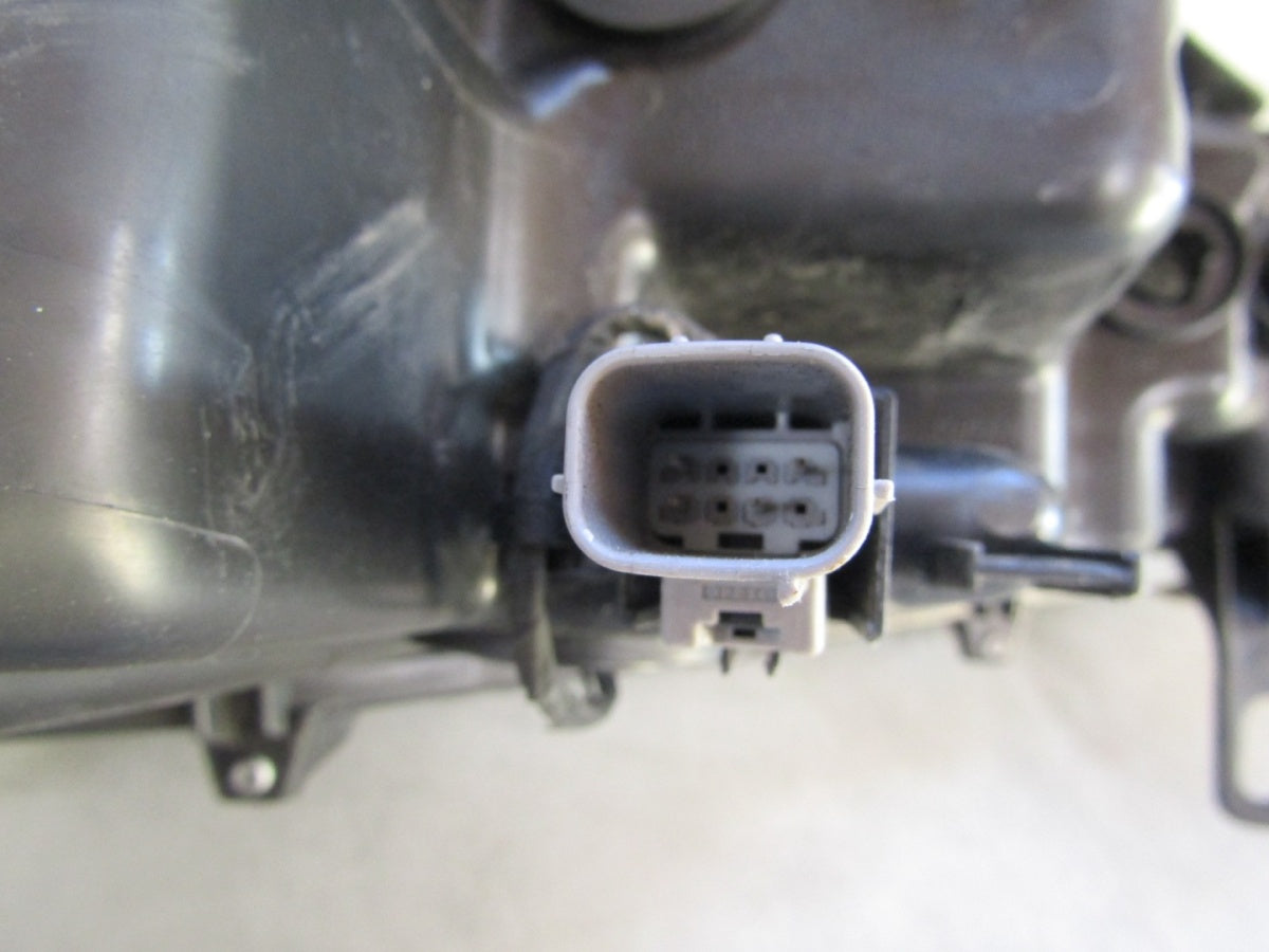 Prednji far Toyota Corolla Cross LED 20- LH lijevi HASCO 16-183