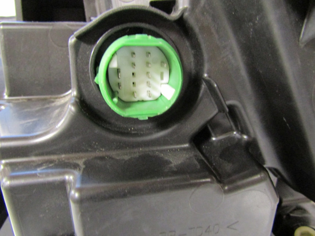 Prednji far Jeep Avenger LED 23- RH 52218715