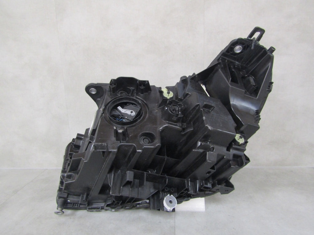 Prednji far BMW 5 G60 G61 FULL LED 23- RH 5A798D2