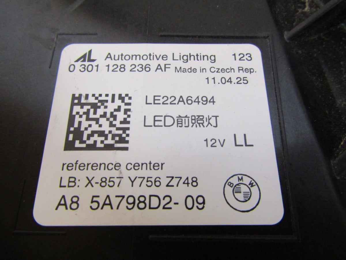 Prednji far BMW 5 G60 G61 FULL LED 23- RH 5A798D2