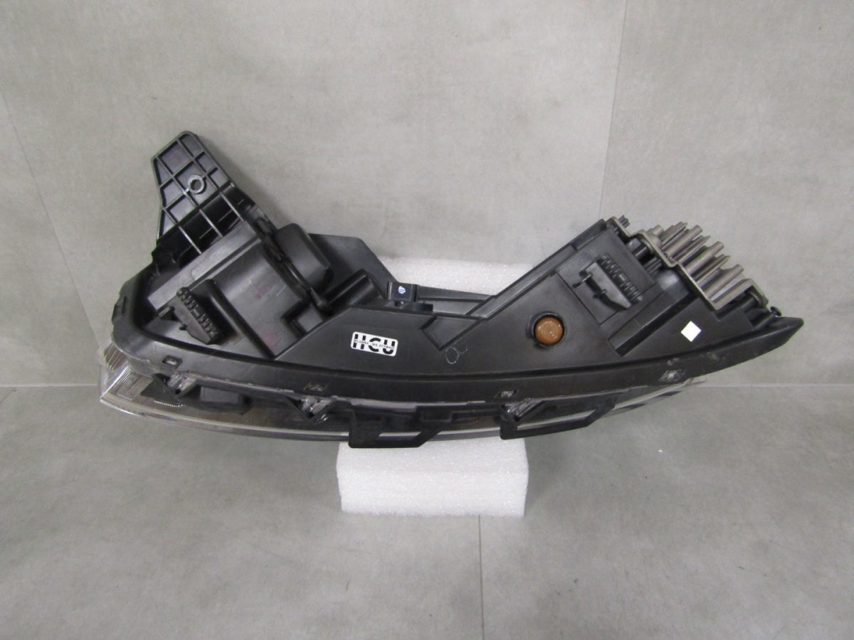 Prednji far Hyundai Bayon LED DRL 21-24 RH 92208Q0500