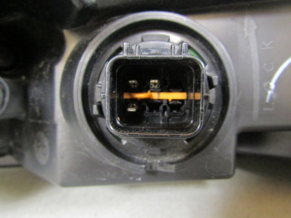 Prednji far Hyundai Bayon LED DRL 21-24 RH 92208Q0500