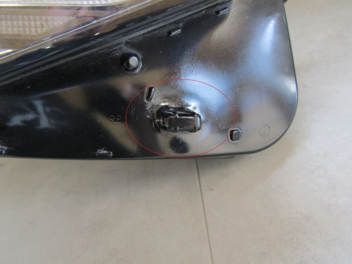 Prednji far Volkswagen Tiguan 2 II LIFT IQ LIGHT 20-24 RH desni 5NB941082C