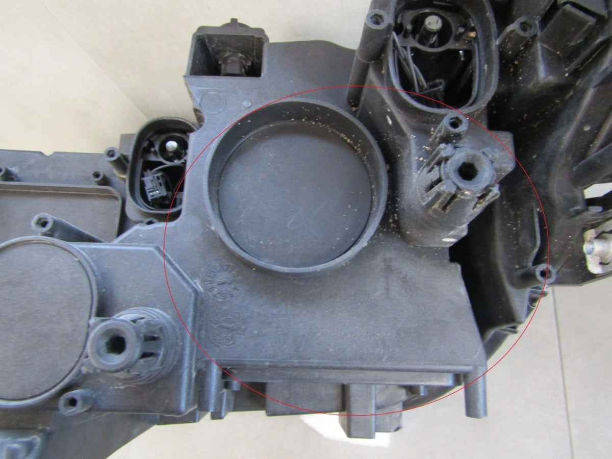 Prednji far Volkswagen Tiguan 2 II LIFT IQ LIGHT 20-24 RH desni 5NB941082C