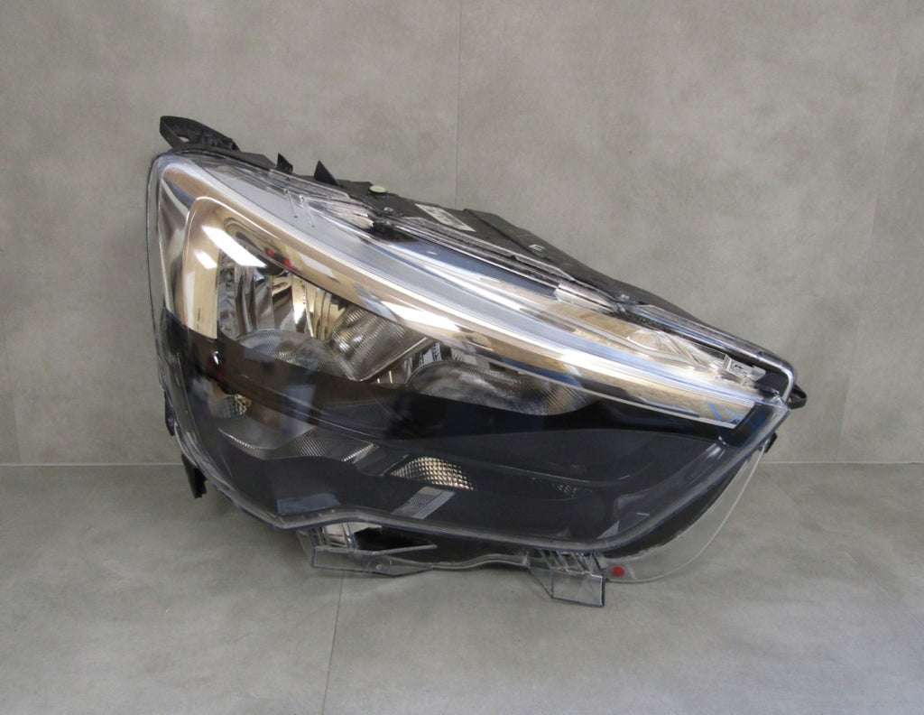 Prednji far Opel Combo E IV halogen RH 18- 9816825480