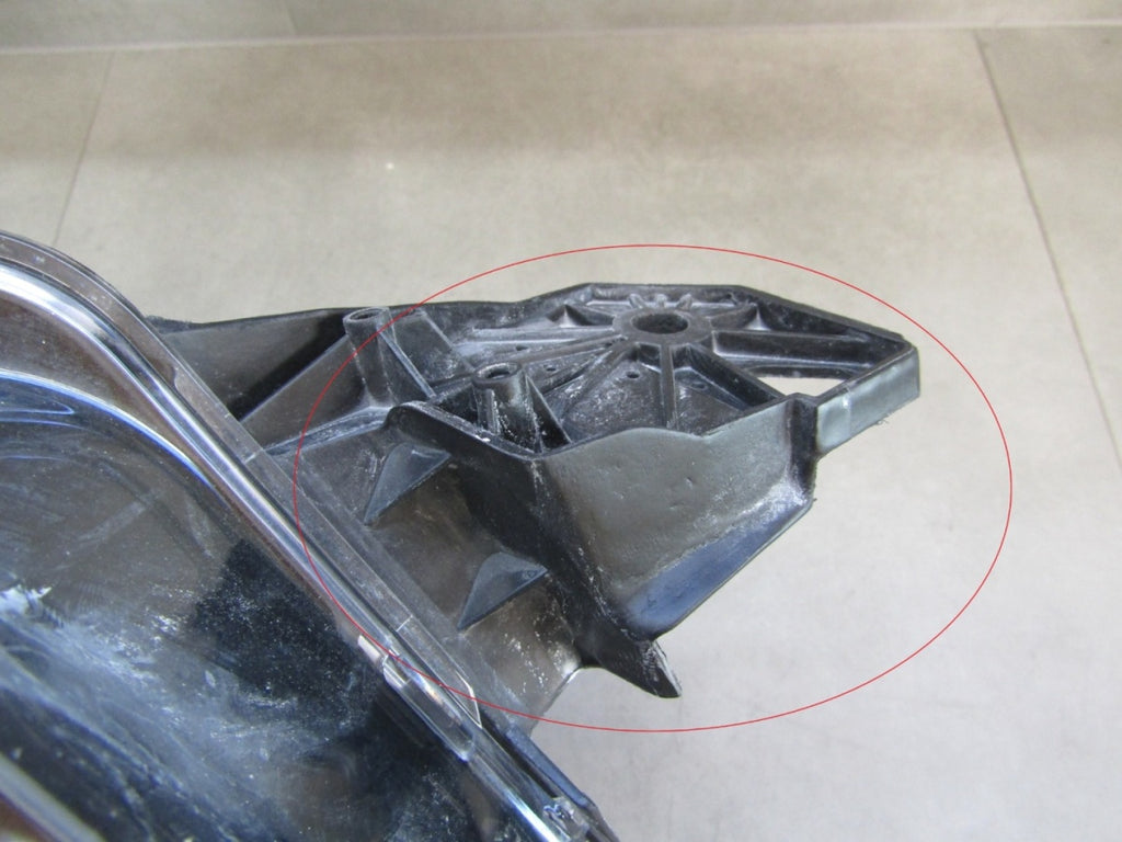 Prednji far Toyota Proace City 2 II halogen 19- RH desni 9835780580