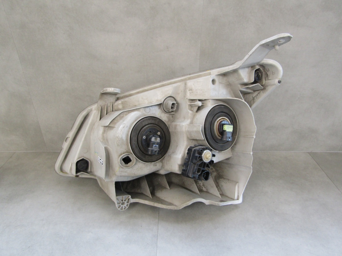 Prednji far Isuzu D MAX 2 II halogen sa sočivom 11-15 RH 100-17218R