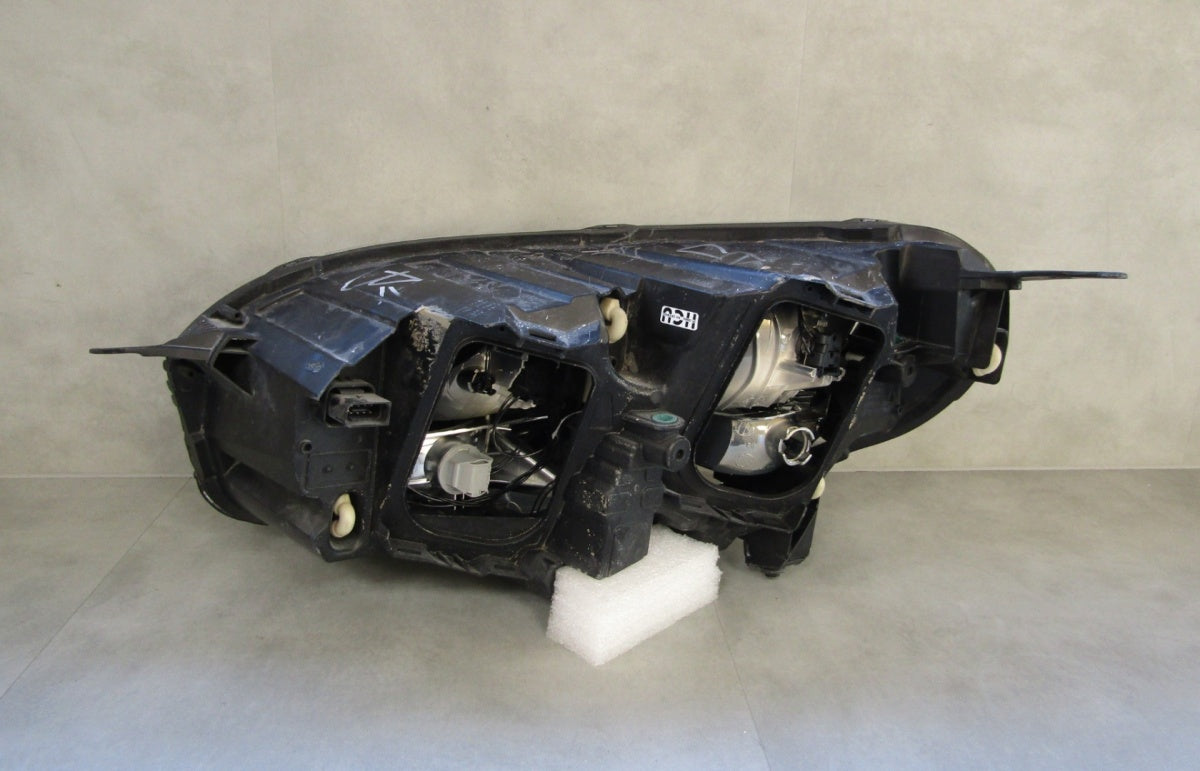 Prednji far Peugeot Expert 3 III Traveller halogen 16-23 RH