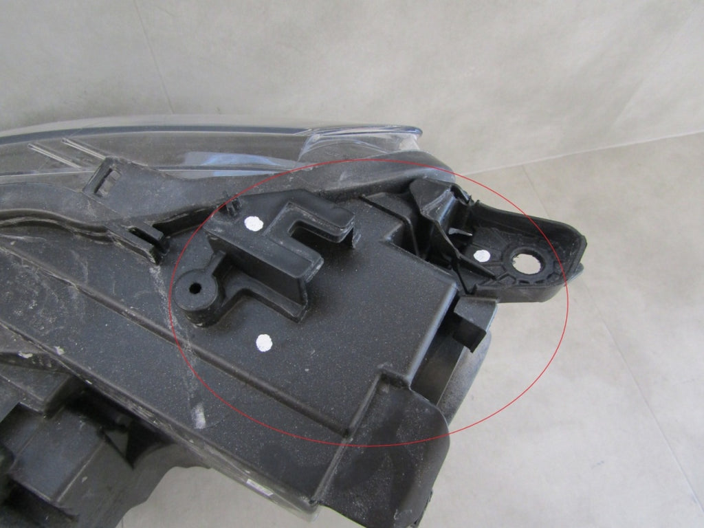 Prednji far Peugeot Partner 4 IV Rifter halogen 18-23 RH desni 9816826880