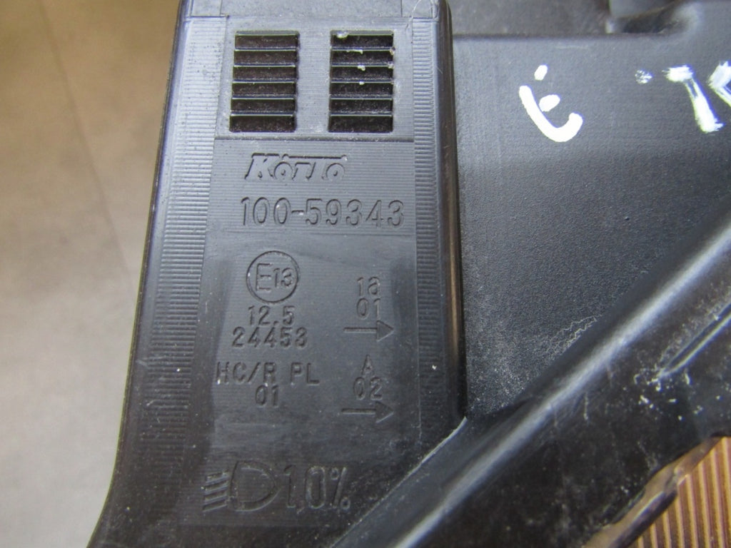 Prednji far Suzuki Ignis 3 III halogen 16- LH lijevi KOITO 100-59343