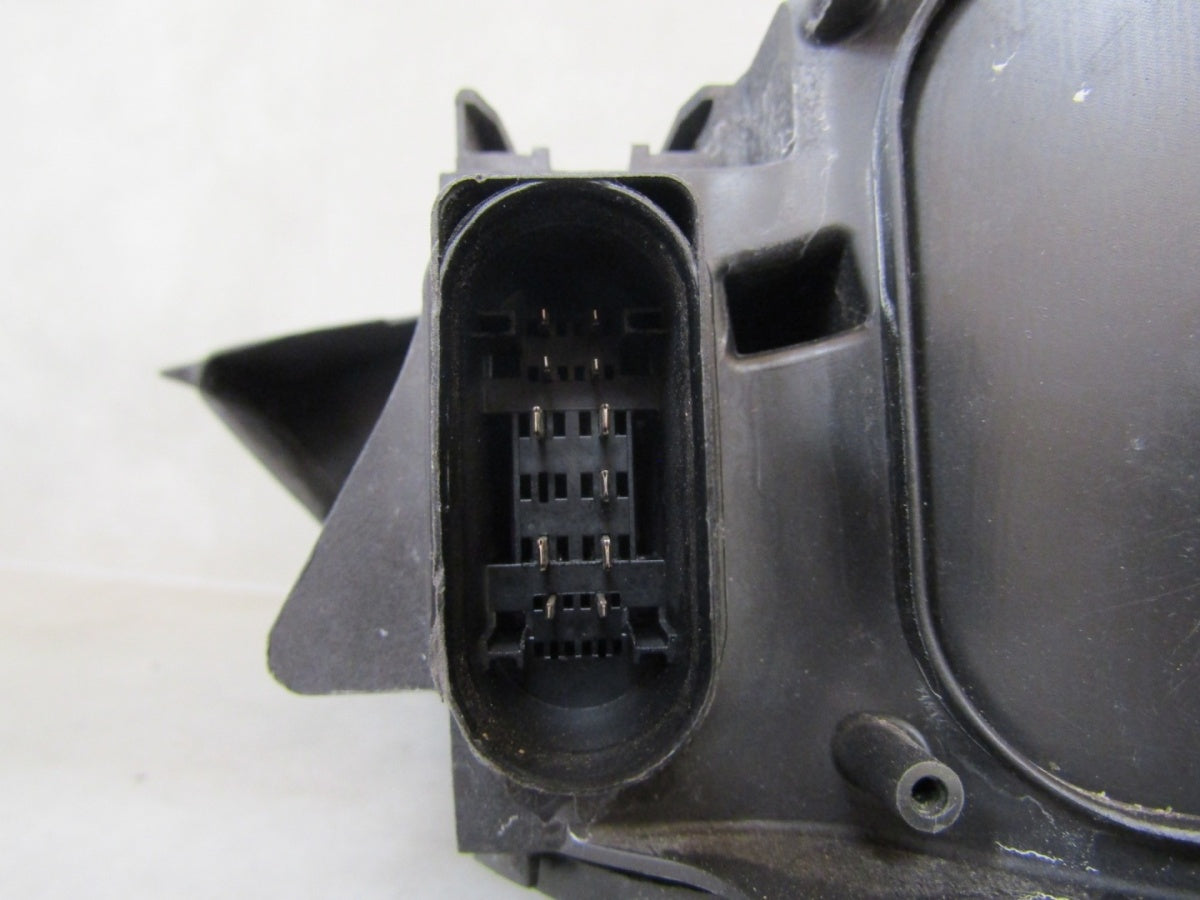 Prednji far AUDI A1 xenon 8X 10-14 desni RH