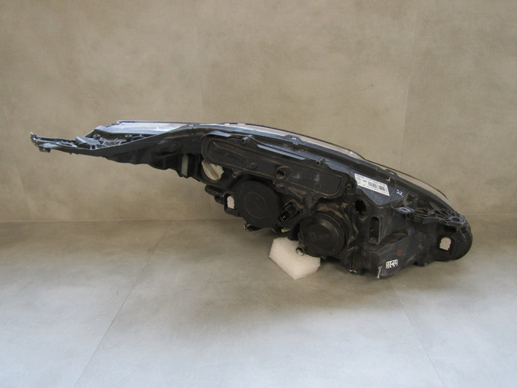 Prednji far Peugeot 208 I Lift halogen sa sočivom 15-19 LH 9810805780