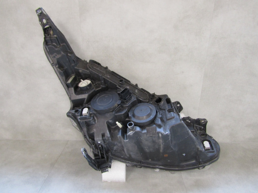 Prednji far Peugeot 208 I Lift halogen sa sočivom 15-19 LH 9810805780