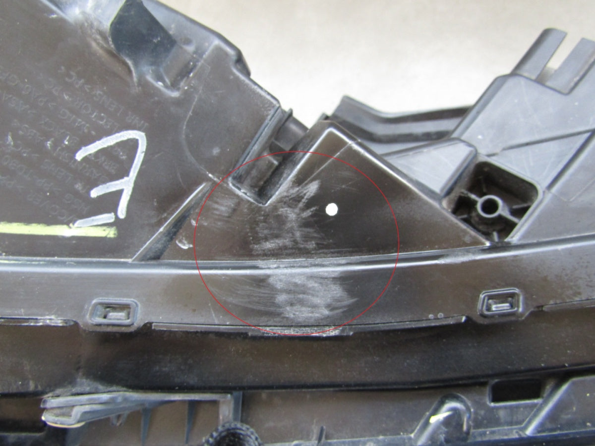 Prednji far Hyundai Tucson 4 IV LED DRL 20-24 RH 92208-N7XXX