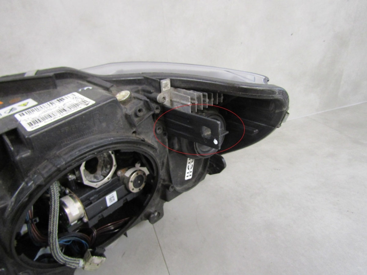 Prednji far BMW 4 F32 F33 F36 xenon zakretni 13-17 RH desni 7424108