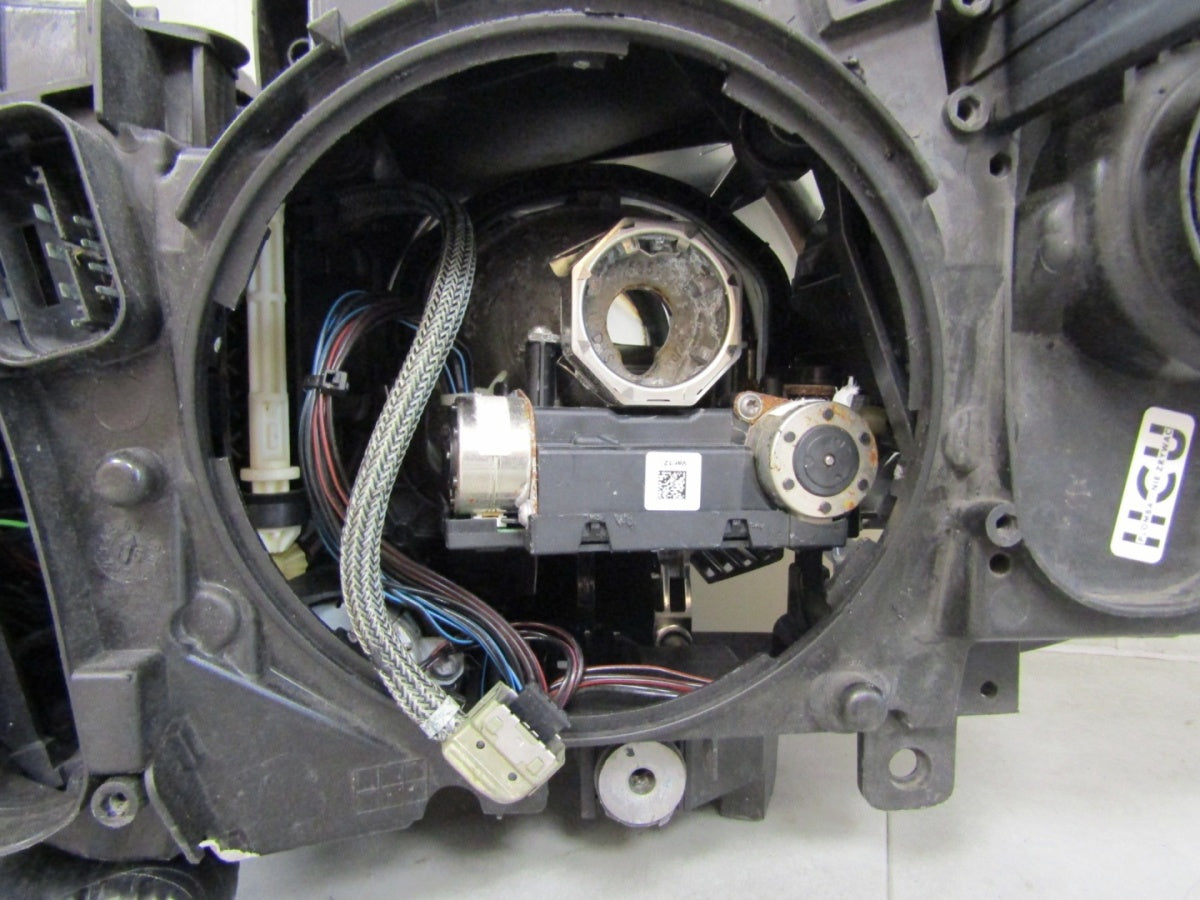 Prednji far BMW 4 F32 F33 F36 xenon zakretni 13-17 RH desni 7424108