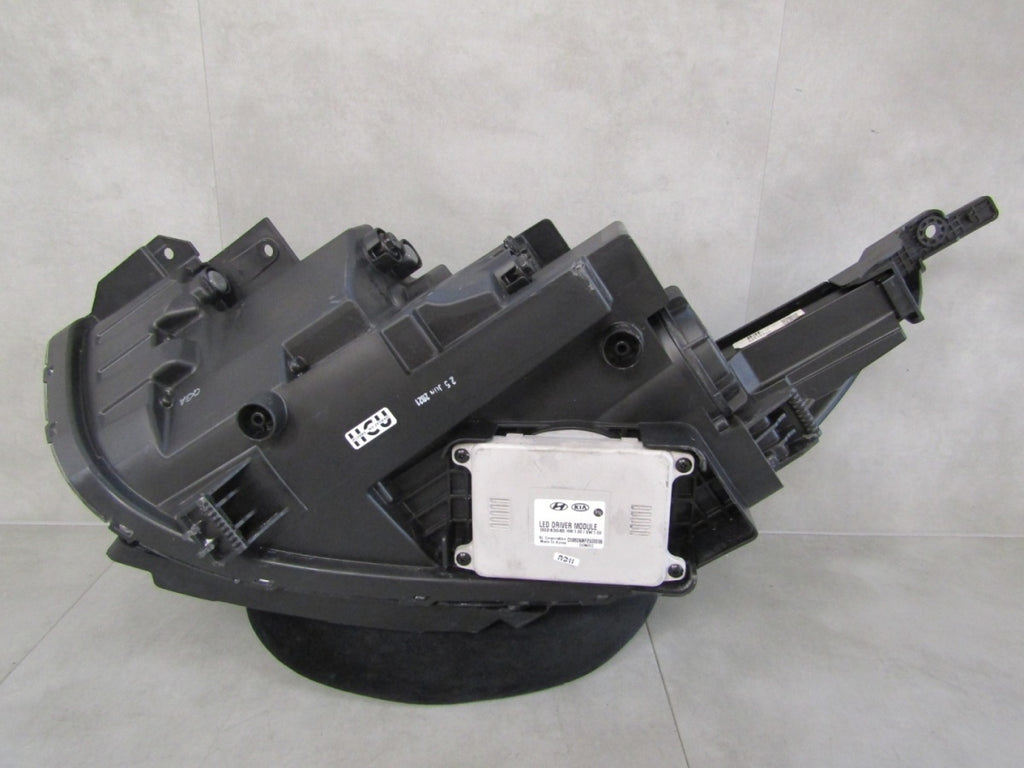 Prednji far KIA STONIC LIFT FULL LED RH desni 21- 92102-H8