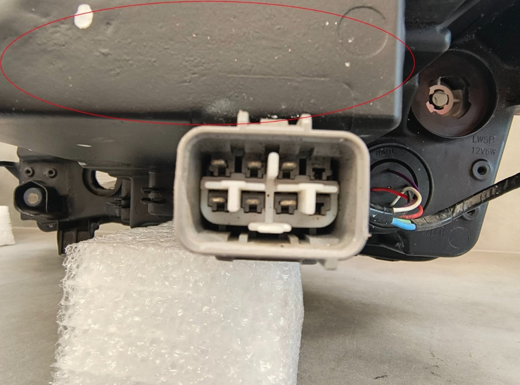 Prednji far Suzuki Vitara 2 II LED LIFT 24- RH desni KOITO 100 7R016