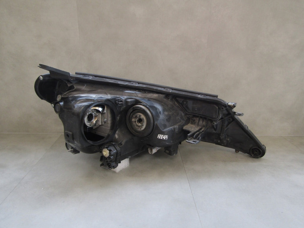 Prednji far TOYOTA RAV 4 IV halogen sa sočivom 13-15 LH