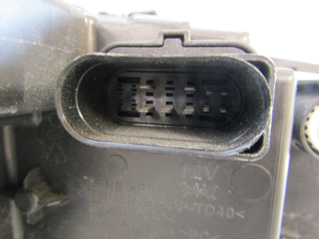 Prednji far Voyah Free FULL LED 21- LH 3711AAA