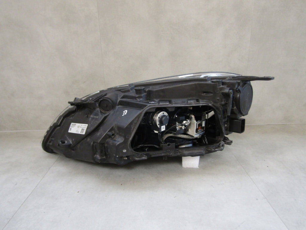 Prednji far VOLVO V 40 II xenon 12-16 RH desni 31283333