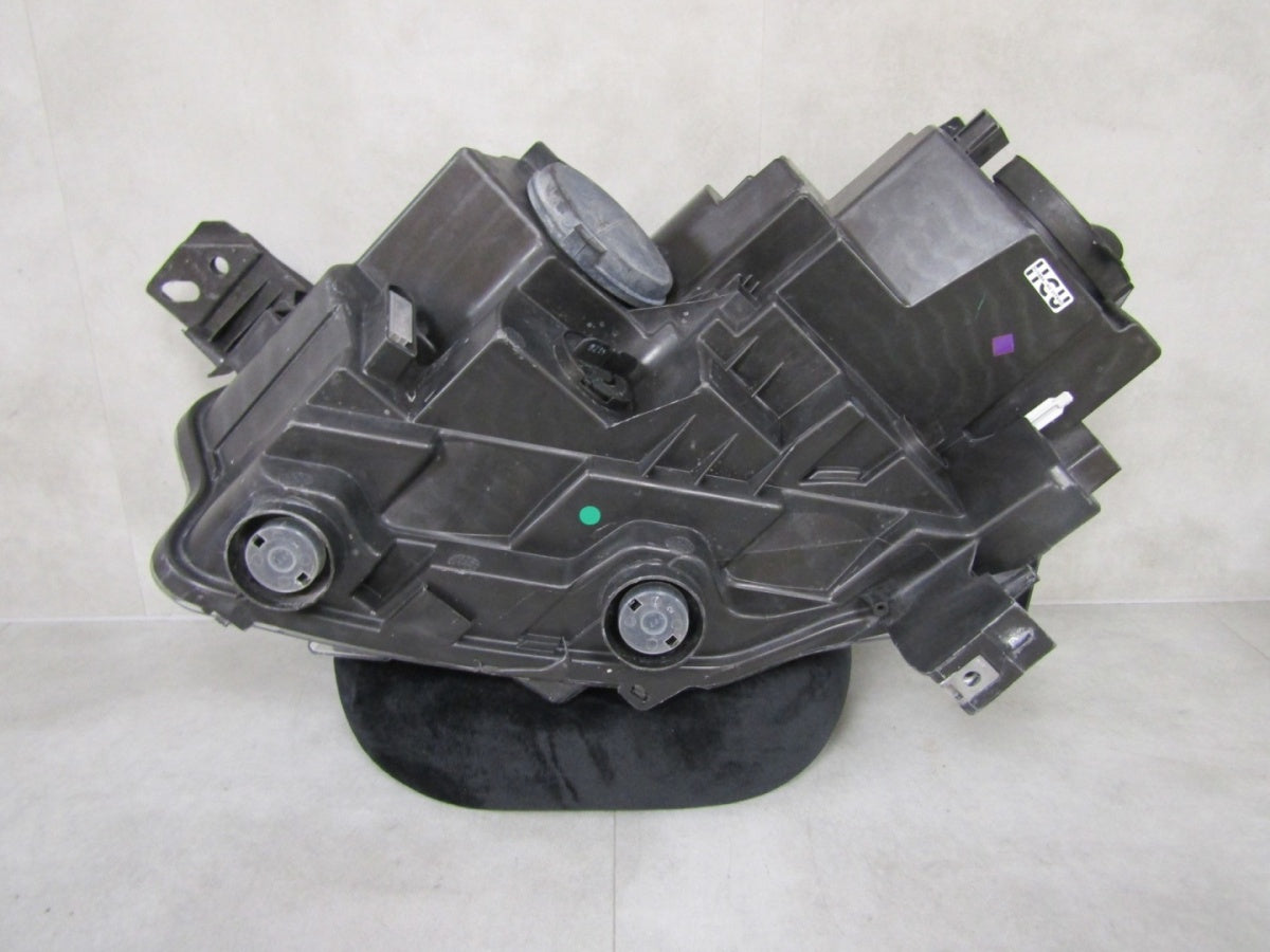 Prednji far TOYOTA PROACE CITY halogen RH PRAWA19- 9835780580