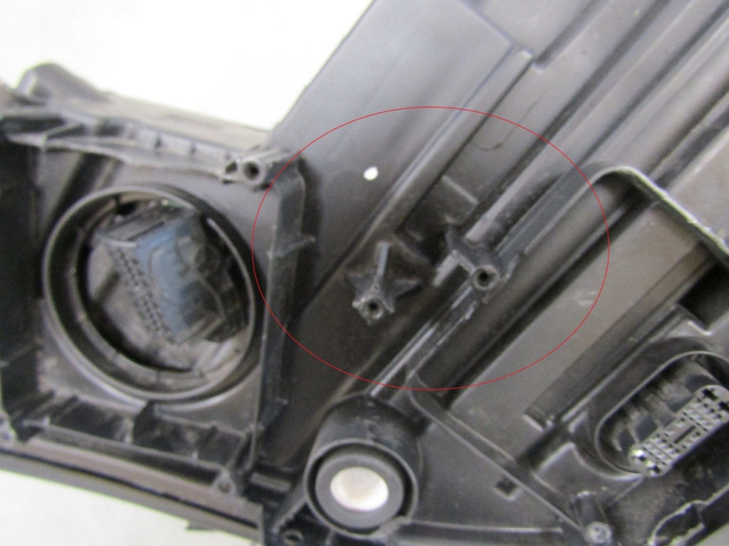 Prednji far Audi A4 B9 FULL LED MATRIX 15-19 RH desni