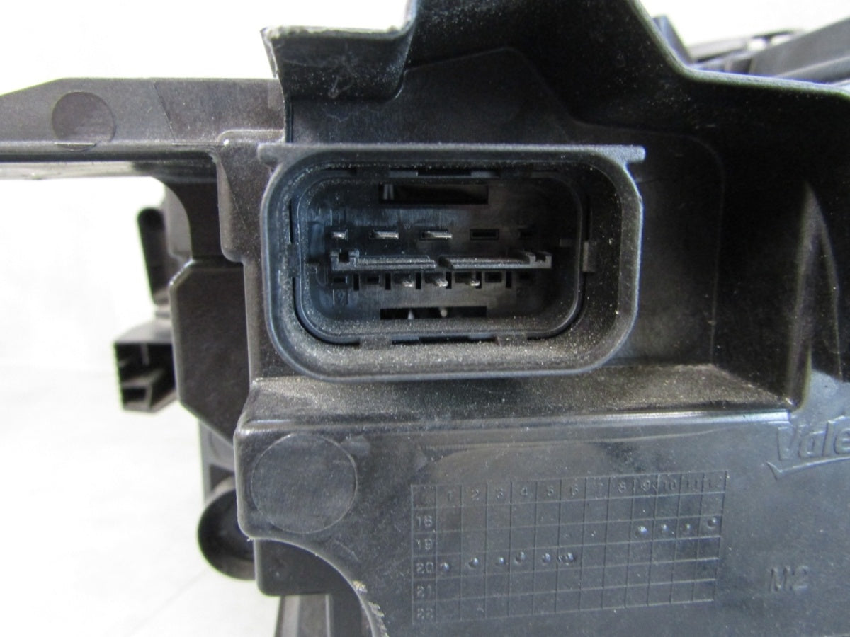Prednji far BMW X1 F48 LIFT LCI FULL LED 19-22 RH 6311 5A01172
