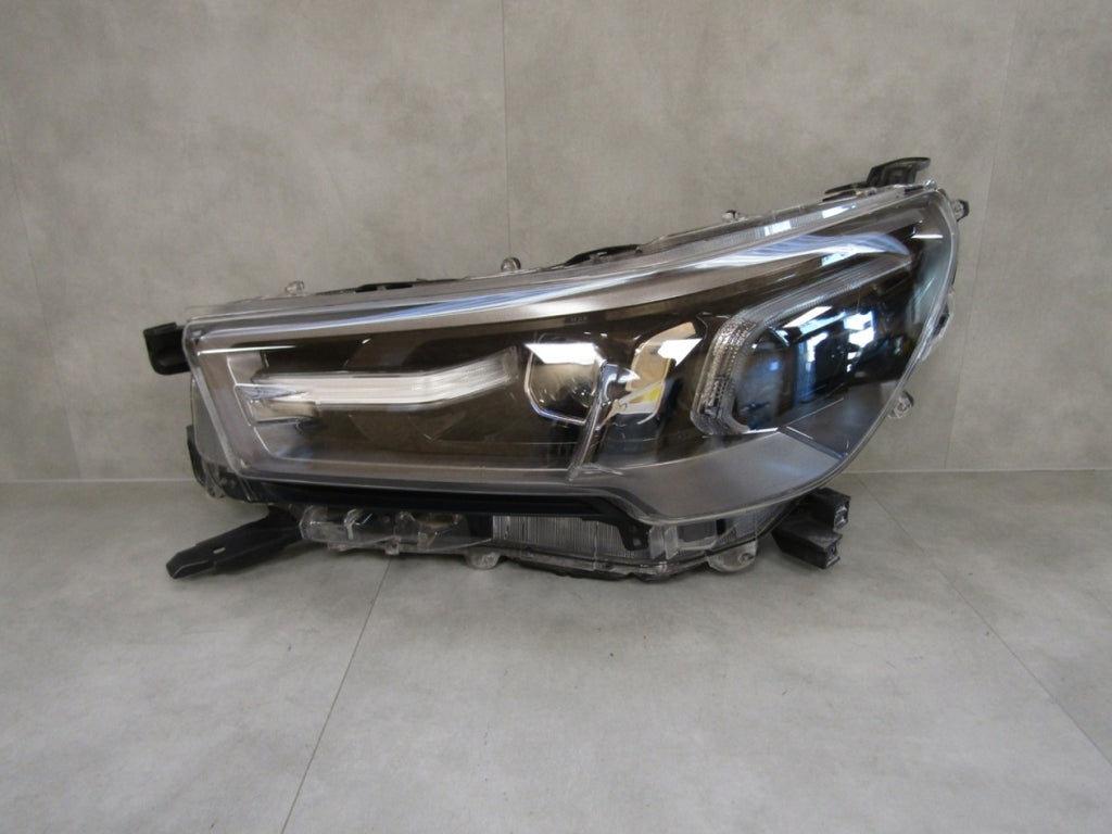 Prednji far TOYOTA HILUX VIII 8 LIFT FULL LED LH lijevi 20-