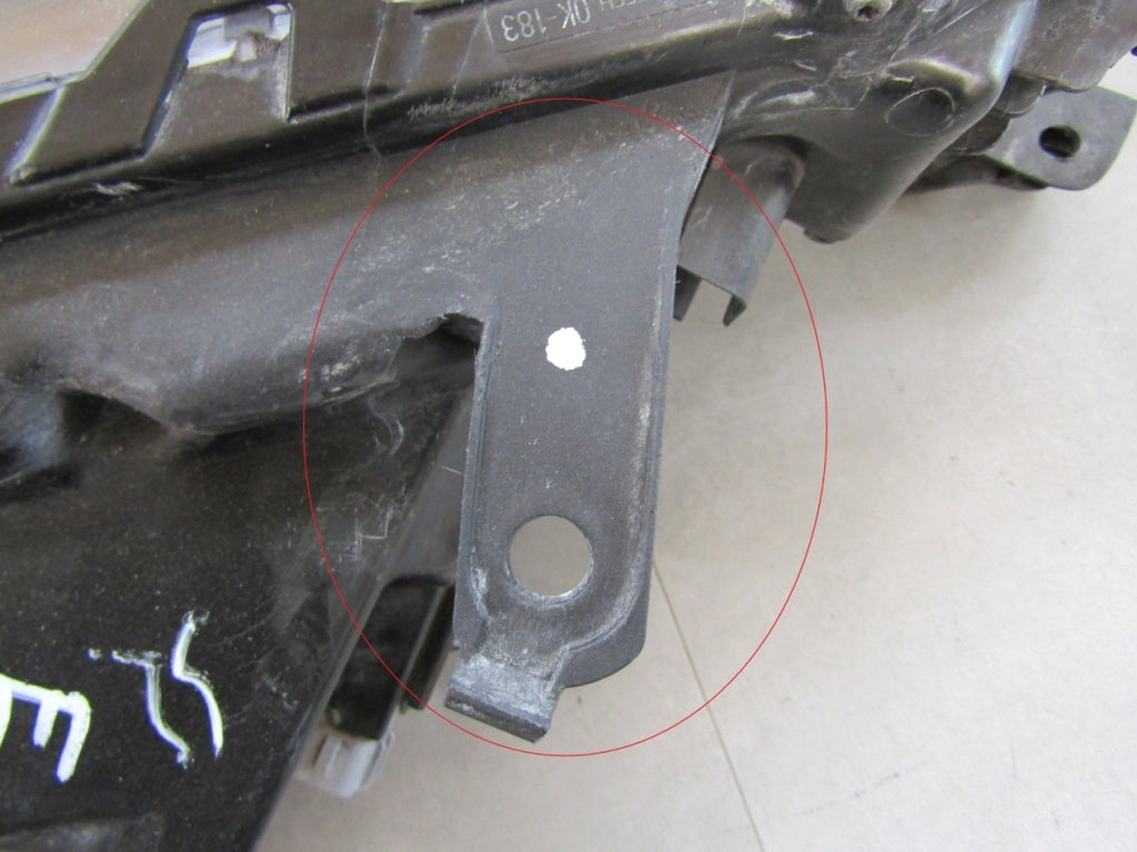 Prednji far TOYOTA HILUX VIII 8 LIFT FULL LED LH lijevi 20-