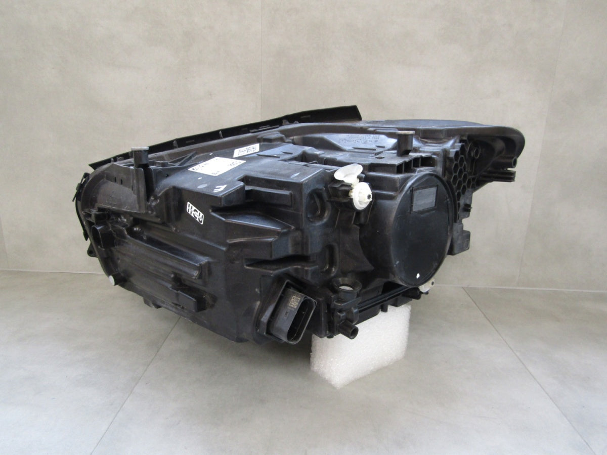 Prednji far Mercedes B klasa 247 Lift MULTIBEAM 23- RH A2479061404